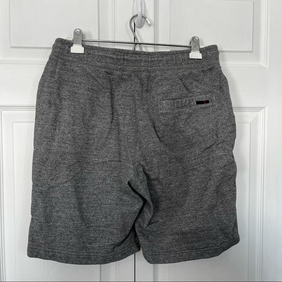 Men’s Jordan Gray Fleece Short Size Large - Picture 2 of 3